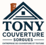Logo Tony Couverture Sorgues : un toit stylisé bleu foncé avec une cheminée en briques oranges. Le texte indique TONY COUVERTURE SORGUES et ENTREPRISE DE COUVERTURE ET TOITURE.